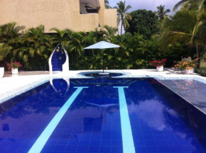 HERMOSA CASAQUINTA FAMILIAR CONDOMINIO CAMPESTRE EL PEÑON Piscina Privada Campo de Golf